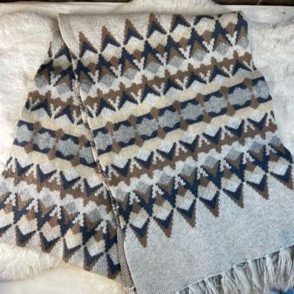 J. Crew Women's Scarf Shawl Stall Wrap Wool Blend Fair Isle Gray Beige - Picture 2 of 6